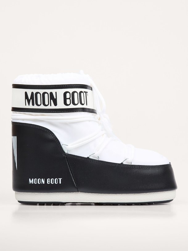 Ontdek de Lage gewatteerde nylon snowboots van Moon Boot in de kleur wit bij Orangebag. Op werkdagen voor 21:45 besteld, morgen in huis.