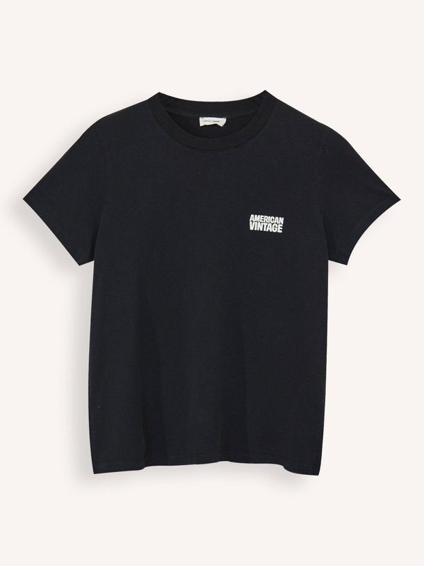 Ontdek de Ykobow katoenen T-shirt met logo van American Vintage in de kleur zwart bij Orangebag. Op werkdagen voor 21:45 besteld, morgen in huis.