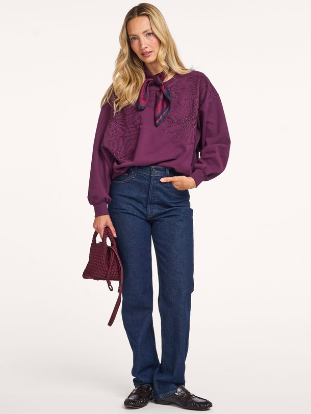 Ontdek de Katoenmix sweater met kralen van Summum in de kleur bordeauxrood bij Orangebag. Op werkdagen voor 21:45 besteld, morgen in huis.