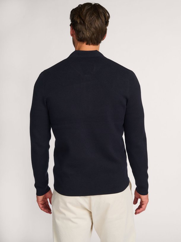 Samsoe Samsoe Guna - Viscosemix Trui - Donkerblauw Ontdek de Guna viscosemix trui van Samsoe Samsoe in de kleur donkerblauw bij Orangebag. Op werkdagen voor 21:45 besteld, morgen in huis.