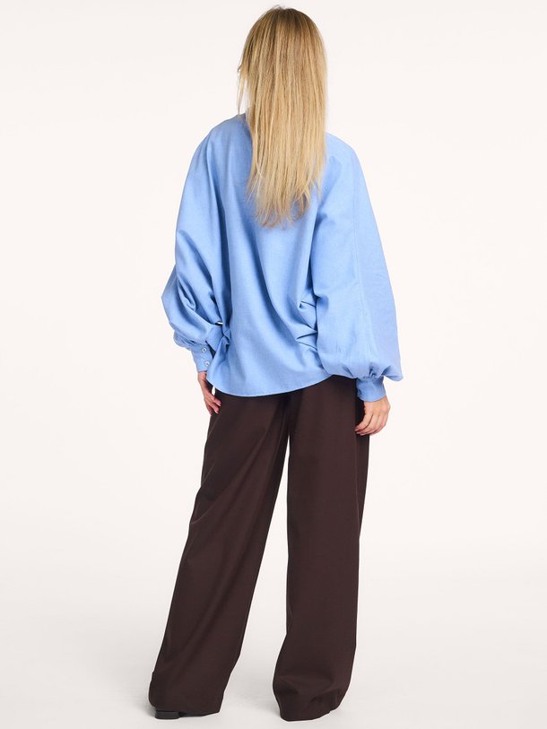 Ontdek de Antonia katoenen flanellen blouse van So Sue in de kleur lichtblauw bij Orangebag. Op werkdagen voor 21:45 besteld, morgen in huis.
