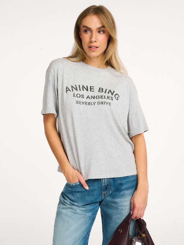 Ontdek de Cohen organic cotton T-shirt met print van Anine Bing in de kleur grijs bij Orangebag. Op werkdagen voor 21:45 besteld, morgen in huis.
