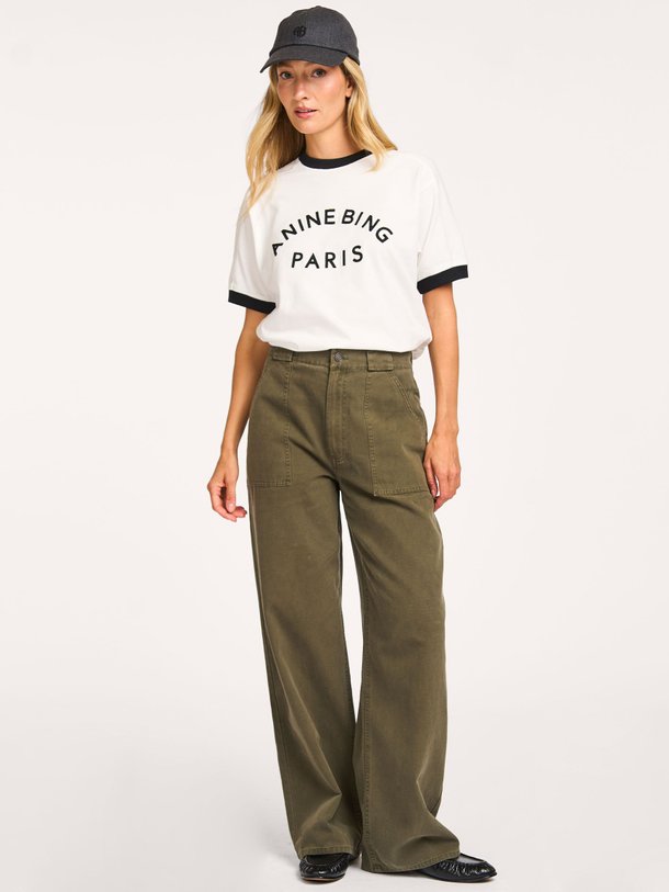 Ontdek de Grayson high waist loose fit non-stretch jeans van Anine Bing in de kleur legergroen bij Orangebag. Op werkdagen voor 21:45 besteld, morgen in huis.