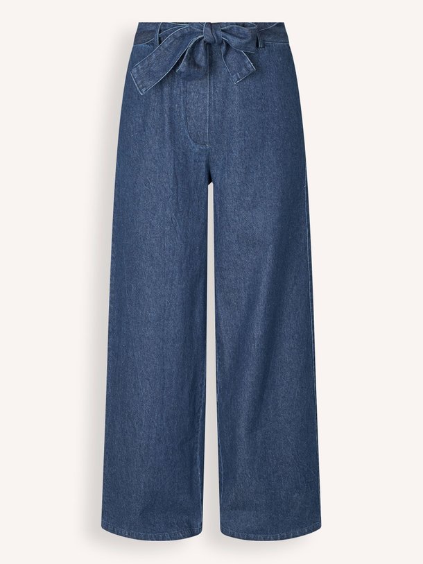 Ontdek de Possy high waist loose fit jeans van Modstrom in de kleur blauw bij Orangebag. Op werkdagen voor 21:45 besteld, morgen in huis.