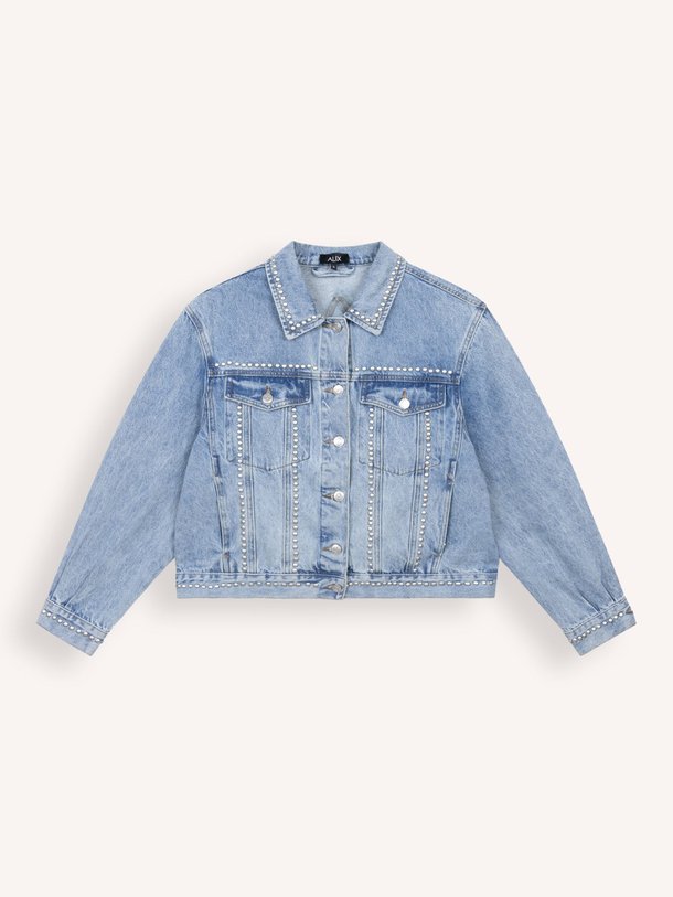 Ontdek de Denim jack met studs van Alix The Label in de kleur blauw bij Orangebag. Op werkdagen voor 21:45 besteld, morgen in huis.