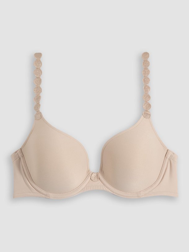 Ontdek de L'Aventure Tom voorgevormde beha van Marie Jo in de kleur nude bij Orangebag. Op werkdagen voor 21:45 besteld, morgen in huis.