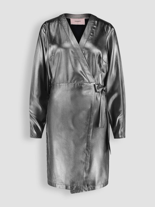 Ontdek de Tamara geweven metallic overslag jurk van Freebird in de kleur zilverkleur bij Orangebag. Op werkdagen voor 21:45 besteld, morgen in huis.