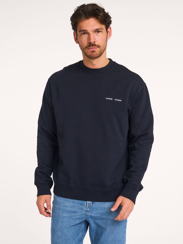 Ontdek de Norsbro organic cotton sweater van Samsoe Samsoe in de kleur donkerblauw bij Orangebag. Op werkdagen voor 21:45 besteld, morgen in huis.