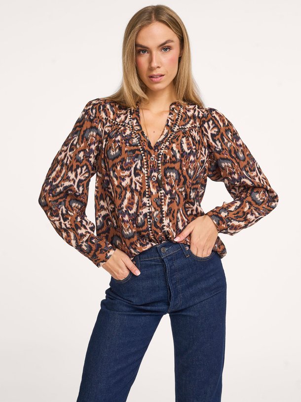 Ontdek de Onada viscose blouse met print van ba-sh in de kleur bruin bij Orangebag. Op werkdagen voor 21:45 besteld, morgen in huis.