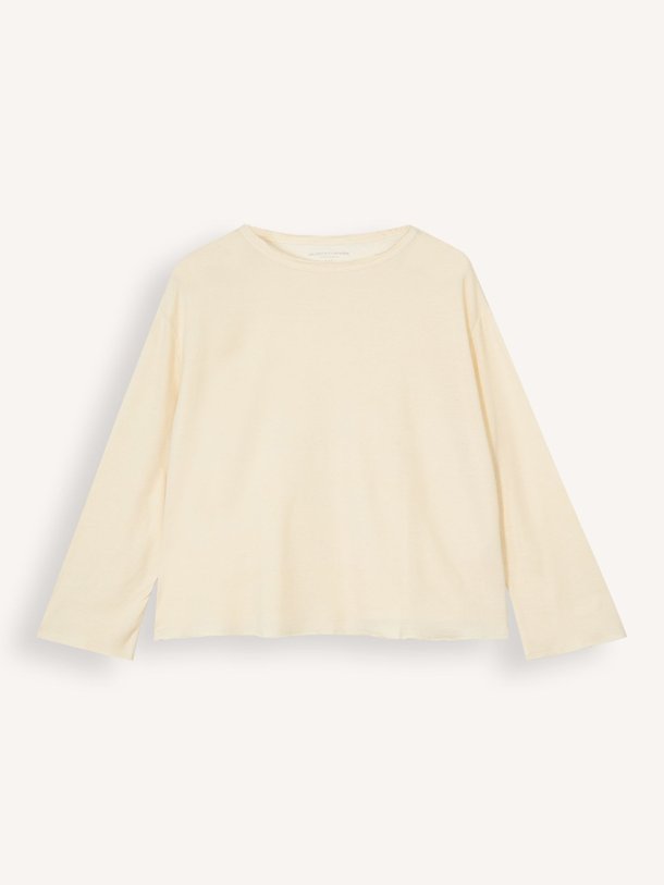 Ontdek de M909 katoen/cashmeremix longsleeve van Majestic Filatures in de kleur beige bij Orangebag. Op werkdagen voor 21:45 besteld, morgen in huis.