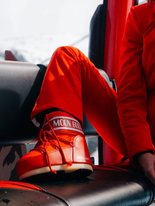 Ontdek de Lage gewatteerde nylon snowboots van Moon Boot in de kleur rood bij Orangebag. Op werkdagen voor 21:45 besteld, morgen in huis.