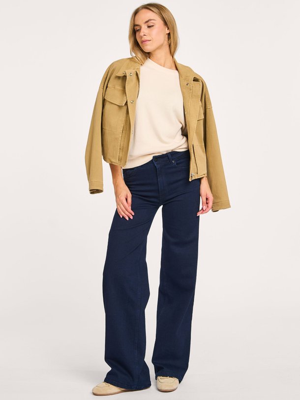 Ontdek de Palazzo mid waist loose fit jeans van Lois in de kleur donkerblauw bij Orangebag. Op werkdagen voor 21:45 besteld, morgen in huis.