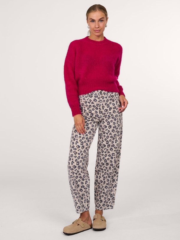 Ontdek de lew high waist barrel fit leopard jeans van By-Bar in de kleur zand bij Orangebag. Op werkdagen voor 21:45 besteld, morgen in huis.