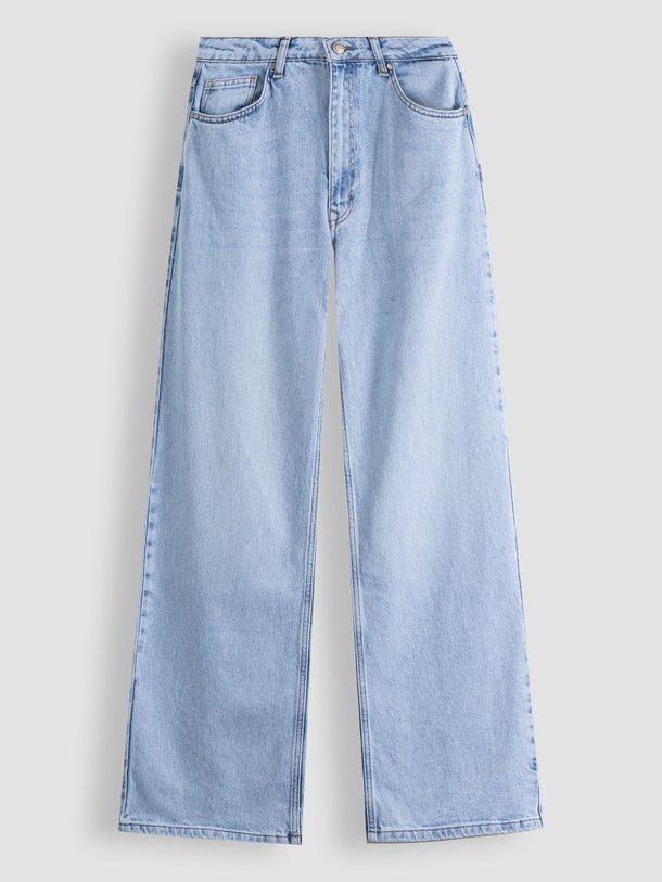 Ontdek de The Louis high waist wide leg jeans van My Essential Wardrobe in de kleur lichtblauw bij Orangebag. Op werkdagen voor 21:45 besteld, morgen in huis.