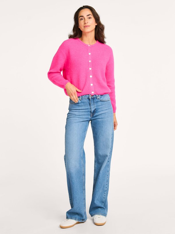 Ontdek de The Louis high waist wide leg jeans van My Essential Wardrobe in de kleur blauw bij Orangebag. Op werkdagen voor 21:45 besteld, morgen in huis.