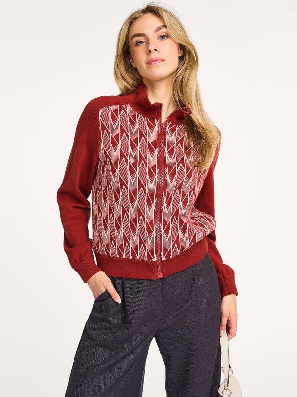 Ontdek de Georgetown organic cotton vest van Nathalie Vleeschouwer in de kleur rood bij Orangebag. Op werkdagen voor 21:45 besteld, morgen in huis.