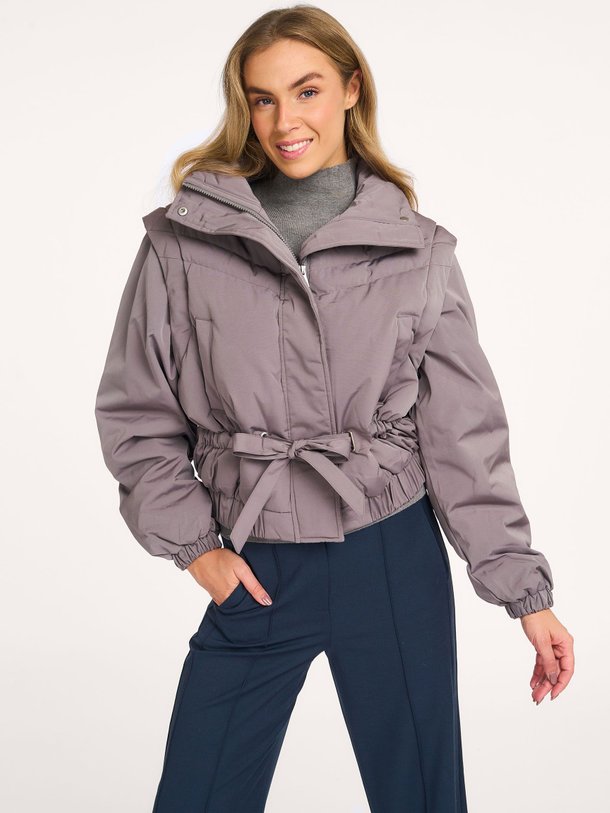 Ontdek de Geweven gewatteerde jas van Yaya in de kleur bruingrijs bij Orangebag. Op werkdagen voor 21:45 besteld, morgen in huis.