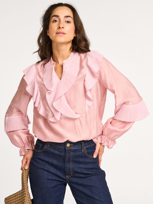 Ontdek de Phung viscosemix top van Modstrom in de kleur roze bij Orangebag. Op werkdagen voor 21:45 besteld, morgen in huis.