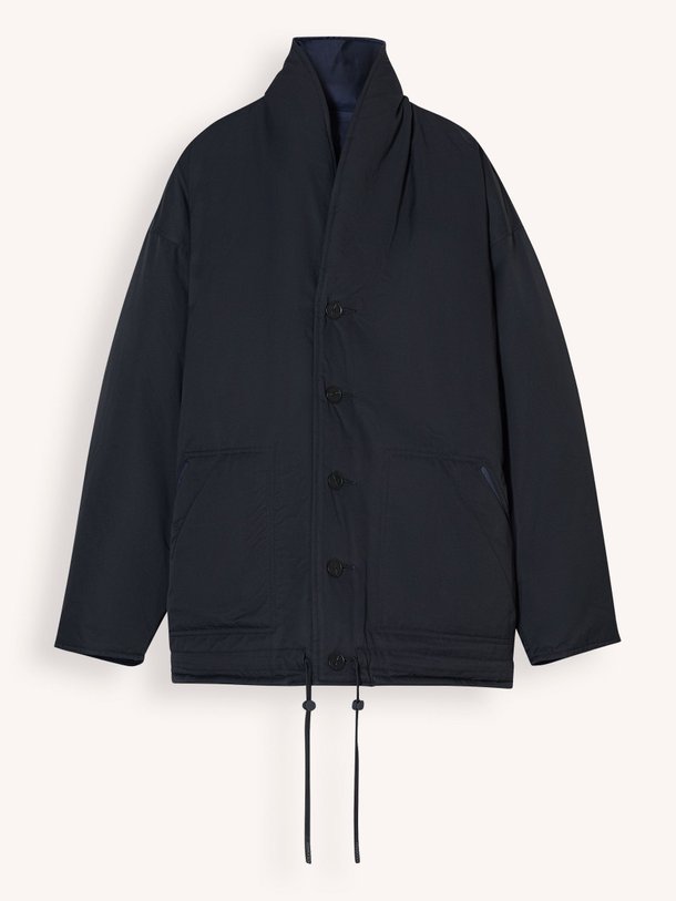 Ontdek de Katoenmix reversible jas van Closed in de kleur zwart bij Orangebag. Op werkdagen voor 21:45 besteld, morgen in huis.