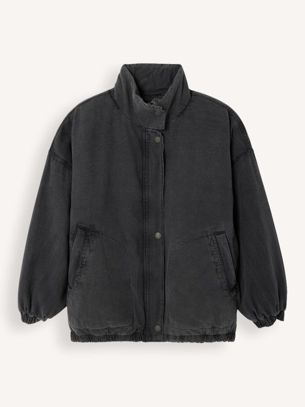 Ontdek de Jazy denim gewatteerde jas van American Vintage in de kleur zwart bij Orangebag. Op werkdagen voor 21:45 besteld, morgen in huis.