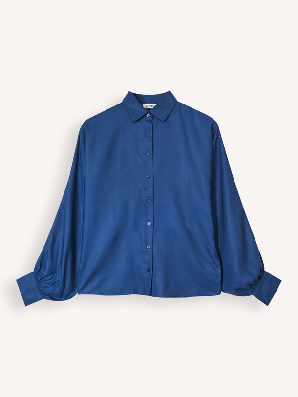Ontdek de Antonia tencel blouse van So Sue in de kleur blauw bij Orangebag. Op werkdagen voor 21:45 besteld, morgen in huis.