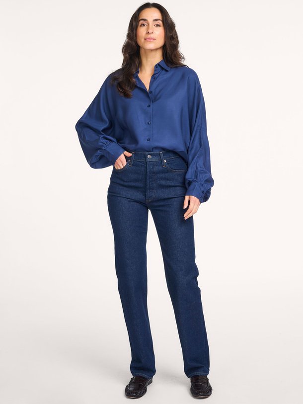 Ontdek de Antonia tencel blouse van So Sue in de kleur blauw bij Orangebag. Op werkdagen voor 21:45 besteld, morgen in huis.