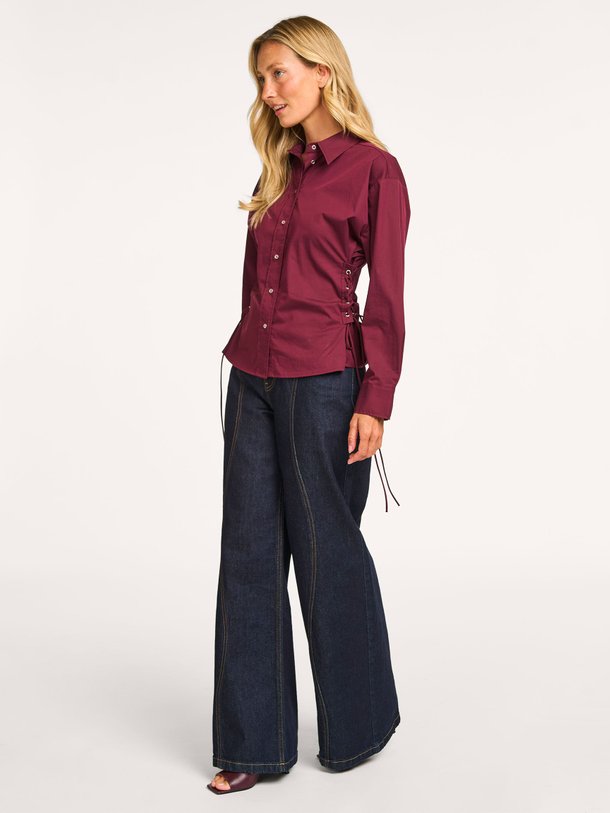 Ontdek de Wilson high waist loose fit jeans van Co'Couture in de kleur donkerblauw bij Orangebag. Op werkdagen voor 21:45 besteld, morgen in huis.