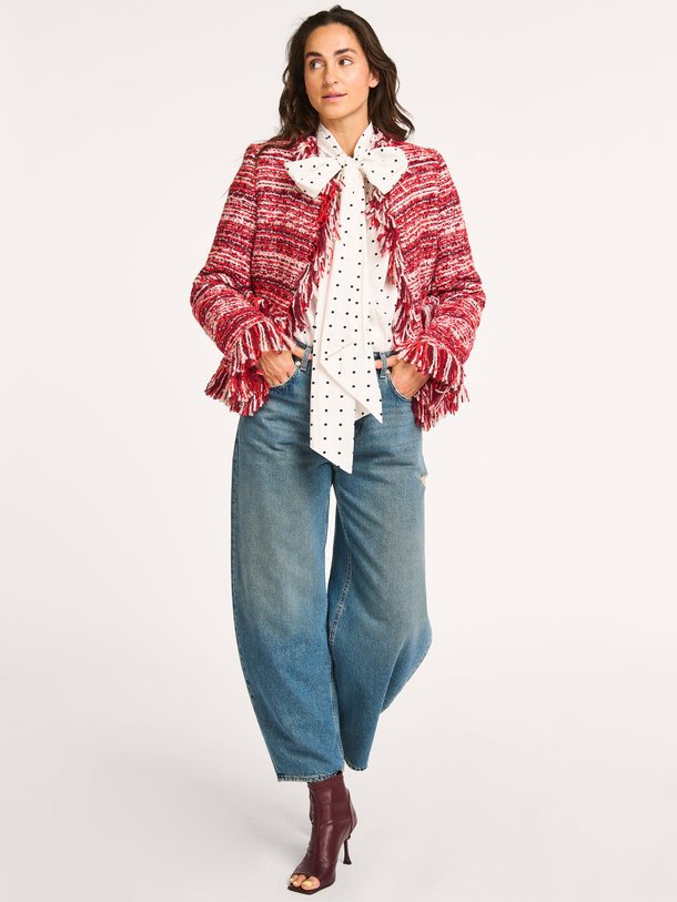 Ontdek de Iskra wolmix jasje van Essentiel Antwerp in de kleur rood bij Orangebag. Op werkdagen voor 21:45 besteld, morgen in huis.