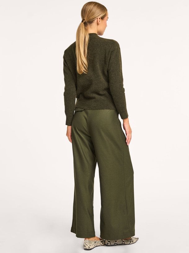 Ontdek de Viscosemix broek van La Fee Maraboutee in de kleur kaki bij Orangebag. Op werkdagen voor 21:45 besteld, morgen in huis.