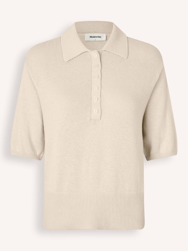 Ontdek de Malva katoenen polo top van Modstrom in de kleur zand bij Orangebag. Op werkdagen voor 21:45 besteld, morgen in huis.