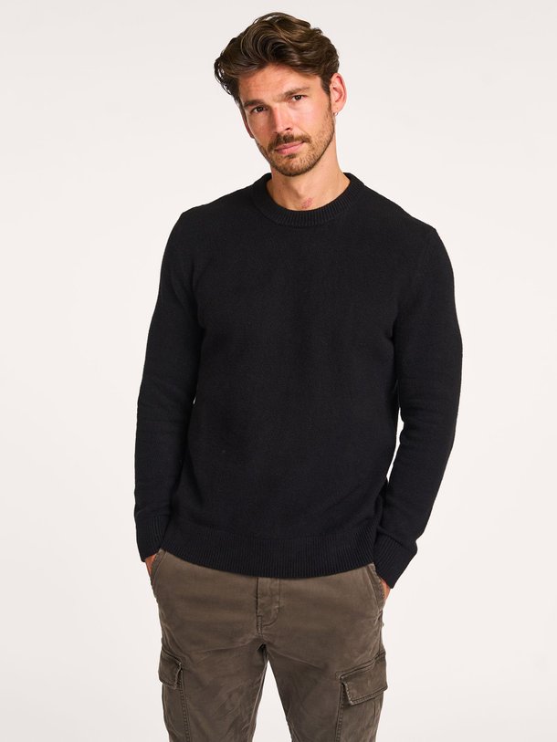 Ontdek de Katoenmix trui van Denham in de kleur zwart bij Orangebag. Op werkdagen voor 21:45 besteld, morgen in huis.