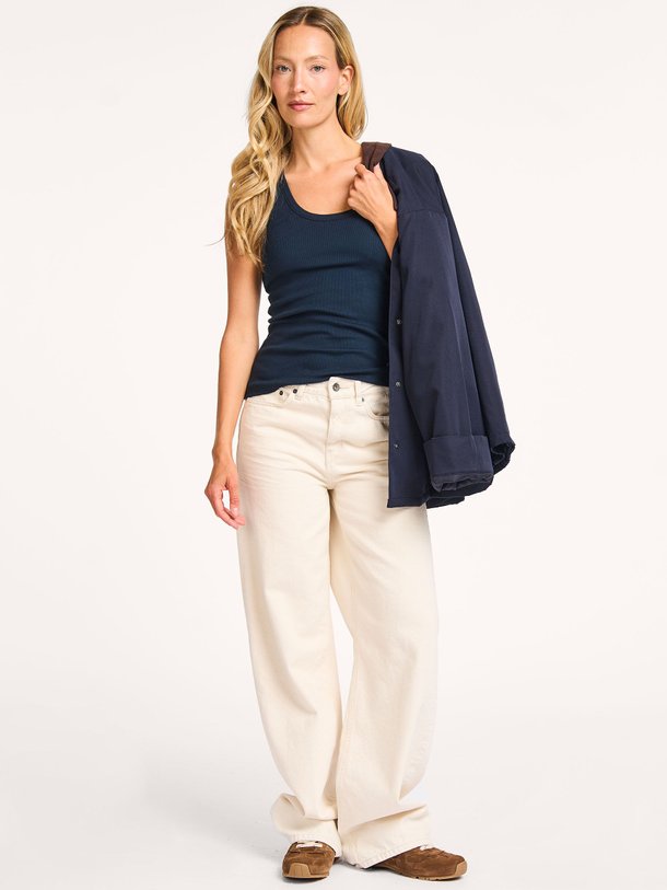 Ontdek de Organic cottonmix rib tanktop van Colorful Standard in de kleur donkerblauw bij Orangebag. Op werkdagen voor 21:45 besteld, morgen in huis.