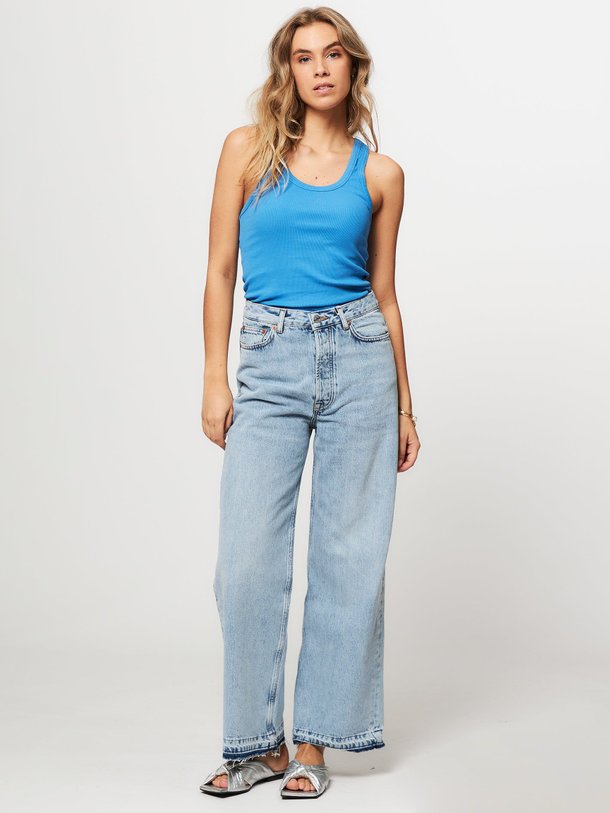 Ontdek de Organic cottonmix rib tanktop van Colorful Standard in de kleur blauw bij Orangebag. Op werkdagen voor 21:45 besteld, morgen in huis.