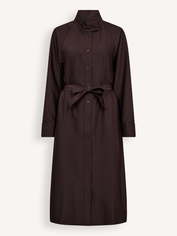 Ontdek de Zella katoenmix gestreepte doorknoopjurk van Co'Couture in de kleur donkerbruin bij Orangebag. Op werkdagen voor 21:45 besteld, morgen in huis.