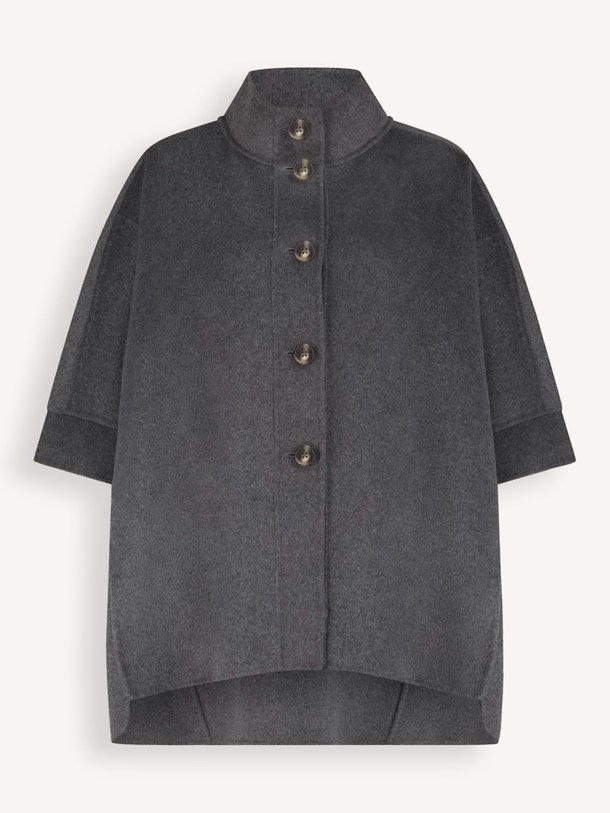 Ontdek de Ivy wolmix mantel van Alter Ego in de kleur donkergrijs bij Orangebag. Op werkdagen voor 21:45 besteld, morgen in huis.