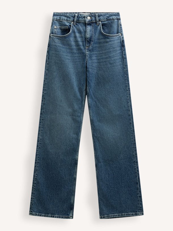 Ontdek de Jennifer mid waist straight fit jeans van Copenhagen Muse in de kleur blauw bij Orangebag. Op werkdagen voor 21:45 besteld, morgen in huis.