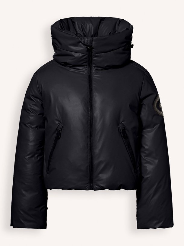 Ontdek de Nero gewatteerde ski jacket van Goldbergh in de kleur zwart bij Orangebag. Op werkdagen voor 21:45 besteld, morgen in huis.