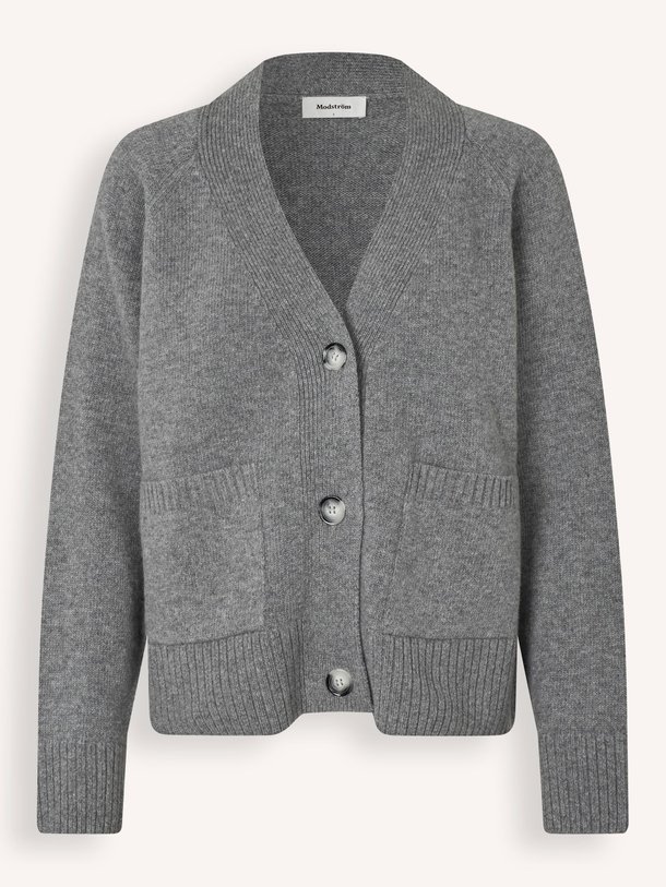 Ontdek de Petuna wollen gemêleerd vest van Modstrom in de kleur grijs bij Orangebag. Op werkdagen voor 21:45 besteld, morgen in huis.