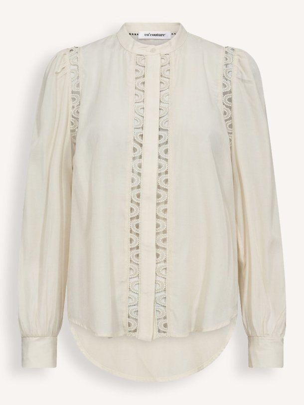 Ontdek de Aila viscosemix blouse van Co'Couture in de kleur off-white bij Orangebag. Op werkdagen voor 21:45 besteld, morgen in huis.