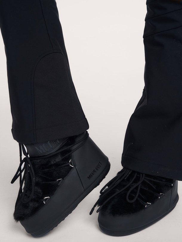 Ontdek de Lage gewatteerde fake fur snowboots van Moon Boot in de kleur zwart bij Orangebag. Op werkdagen voor 21:45 besteld, morgen in huis.