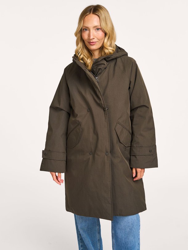 Ontdek de Augustina technische gewatteerde jas van Elvine in de kleur olijfgroen bij Orangebag. Op werkdagen voor 21:45 besteld, morgen in huis.