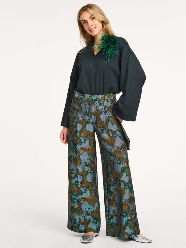 Ontdek de Bolivar viscosemix broek van Nathalie Vleeschouwer in de kleur donkergroen bij Orangebag. Op werkdagen voor 21:45 besteld, morgen in huis.