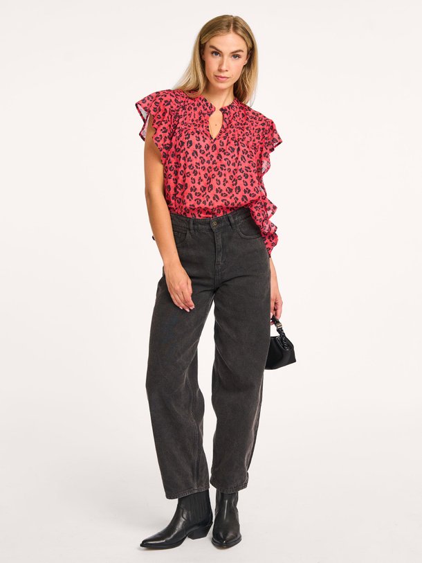 Ontdek de Danee katoenen top met print van By-Bar in de kleur rood bij Orangebag. Op werkdagen voor 21:45 besteld, morgen in huis.