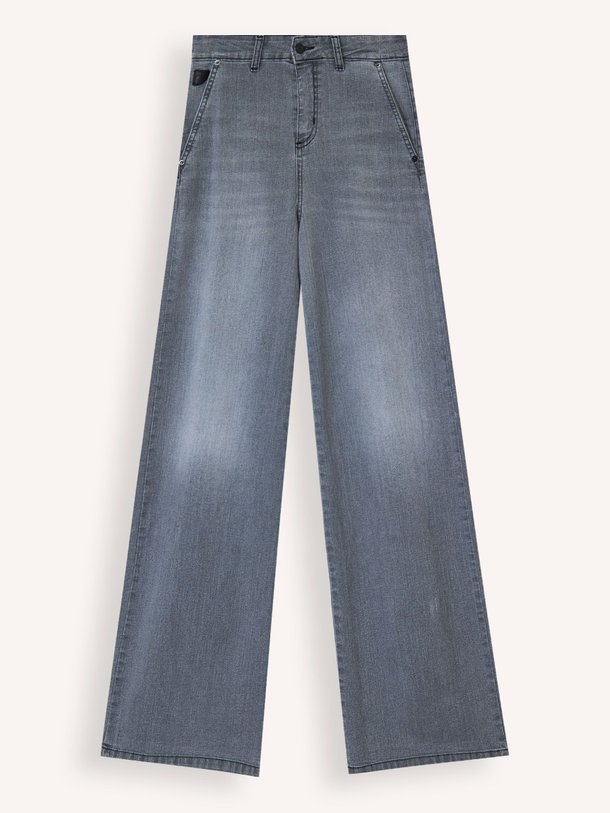 Ontdek de Silvia Den high waist straight fit jeans van Lois in de kleur grijs bij Orangebag. Op werkdagen voor 21:45 besteld, morgen in huis.