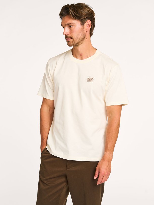 Ontdek de Organic cotton T-shirt van Filling Pieces in de kleur crème bij Orangebag. Op werkdagen voor 21:45 besteld, morgen in huis.