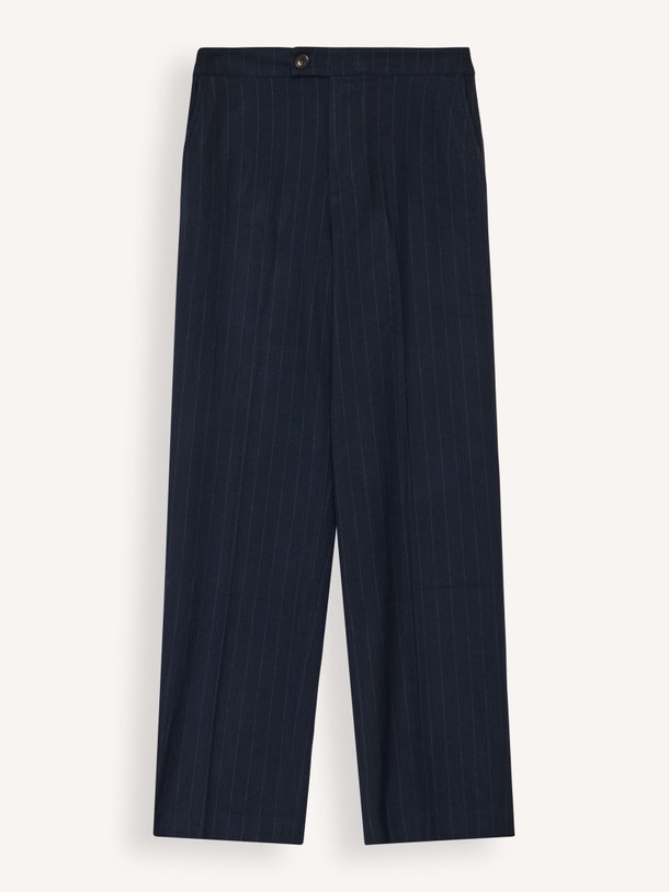 Ontdek de Tilla viscosemix pantalon met krijtstreep van Bellerose in de kleur donkerblauw bij Orangebag. Op werkdagen voor 21:45 besteld, morgen in huis.