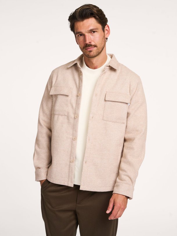 Ontdek de Optica geweven overshirt met dessin van Law of the Sea in de kleur zand bij Orangebag. Op werkdagen voor 21:45 besteld, morgen in huis.