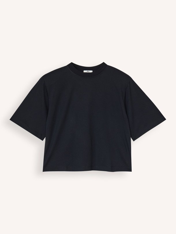 Ontdek de Core katoen/modalmix T-shirt van Iben in de kleur zwart bij Orangebag. Op werkdagen voor 21:45 besteld, morgen in huis.