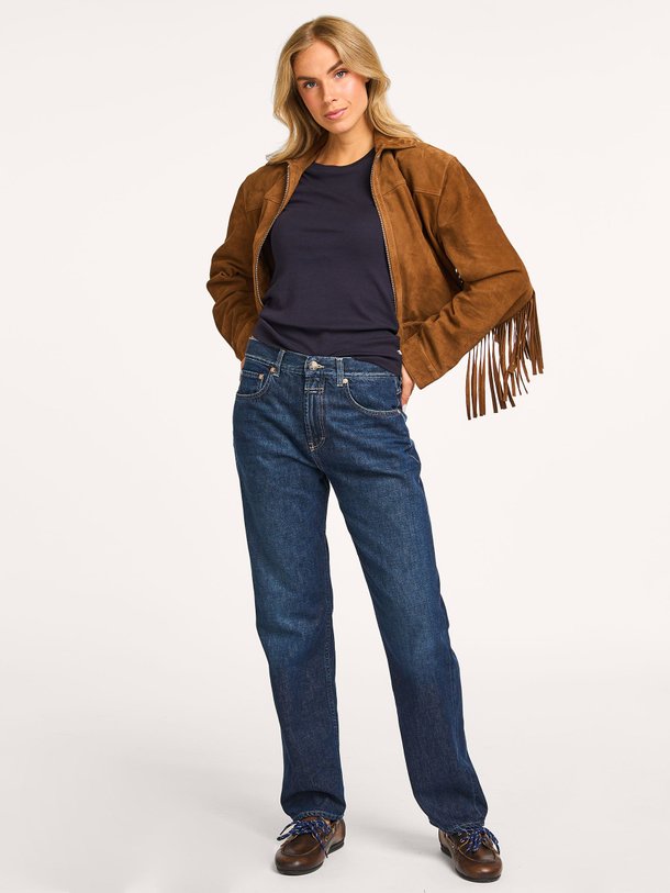 Ontdek de Jonta mid waist straight fit non-stretch jeans van Closed in de kleur donkerblauw bij Orangebag. Op werkdagen voor 21:45 besteld, morgen in huis.