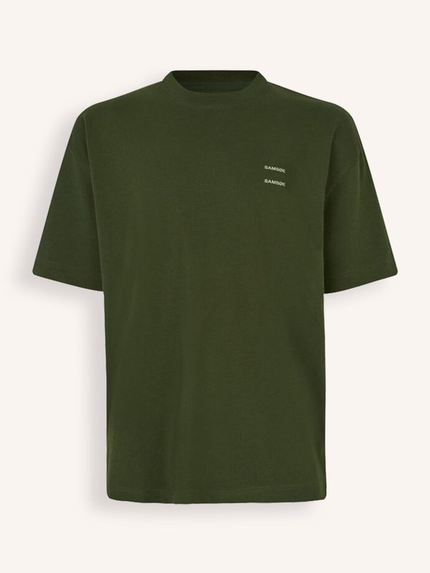 Ontdek de Joel katoenen logo T-shirt van Samsoe Samsoe in de kleur donkergroen bij Orangebag. Op werkdagen voor 21:45 besteld, morgen in huis.